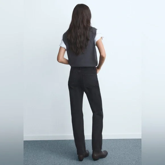 Sz 6 MATILDA Mango Women MEDIUM-RISE STRAIGHT-FIT JEANS - Picture 2 of 12